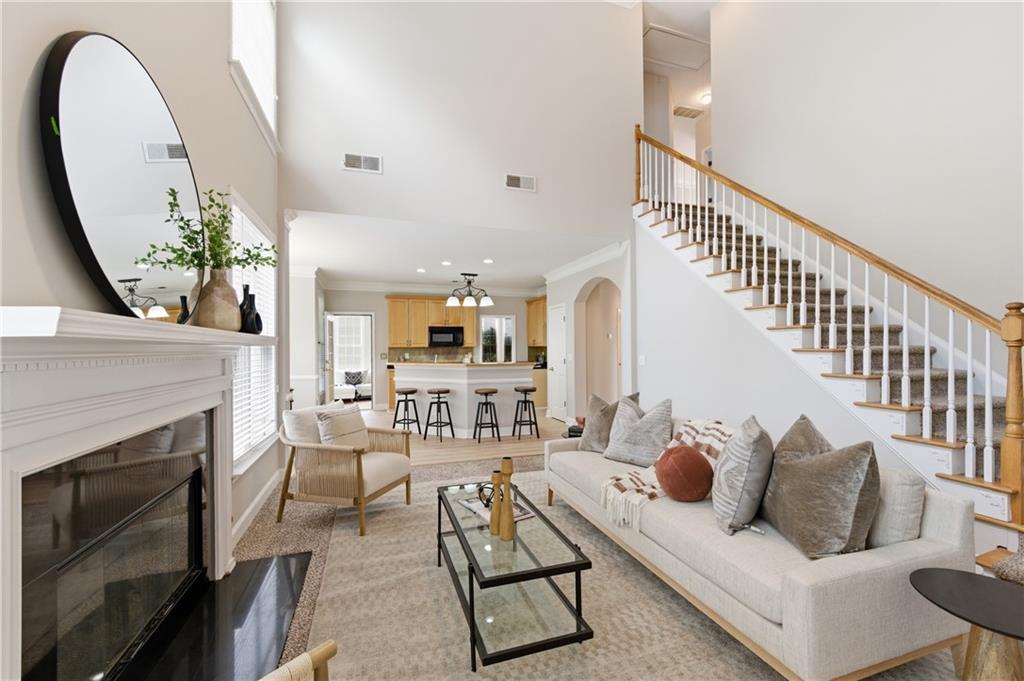 5465 Vinings Lake Way SW