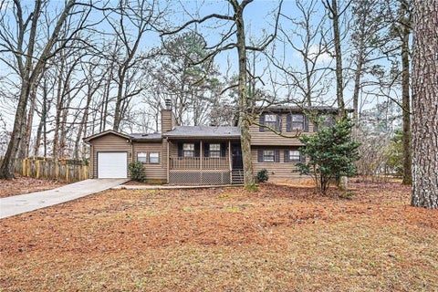 Homes For Sale - 2895 Woodhollow Lane<br/> Jonesboro, GA 30236