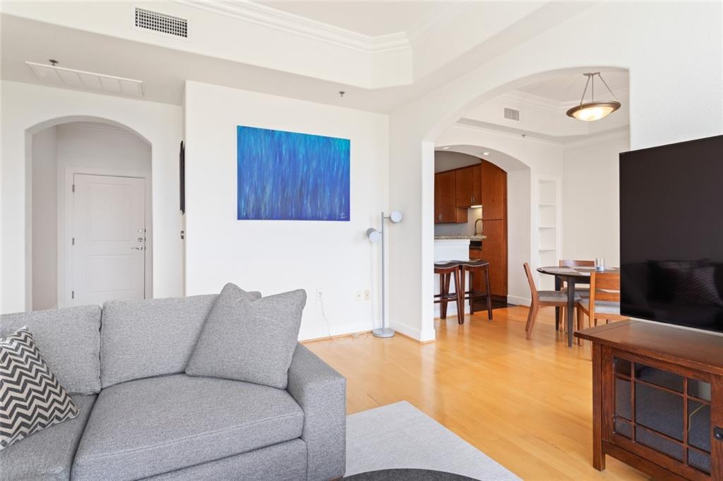 3445 Stratford Road NE 2409