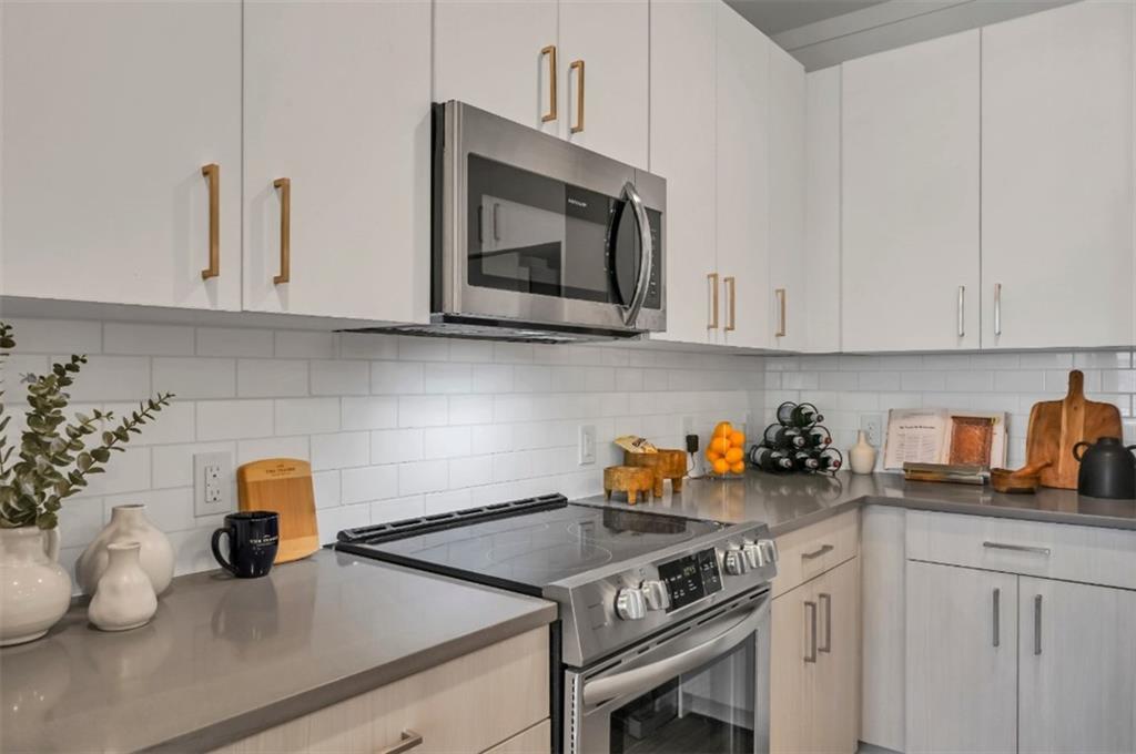 300 Prominence Point Parkway 2302