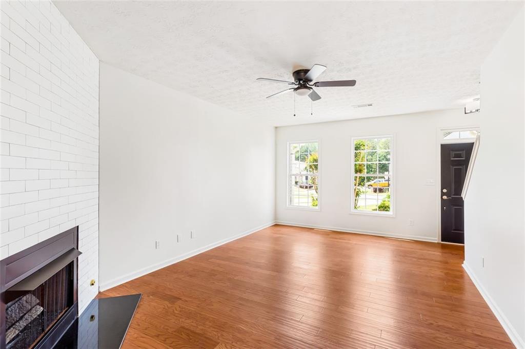 3022 Kentmere Drive, Cumming, Georgia image 9
