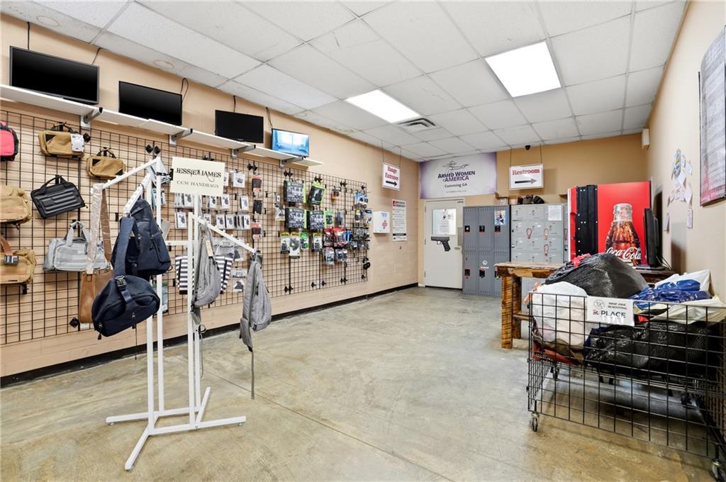 6190 Parkway North Drive