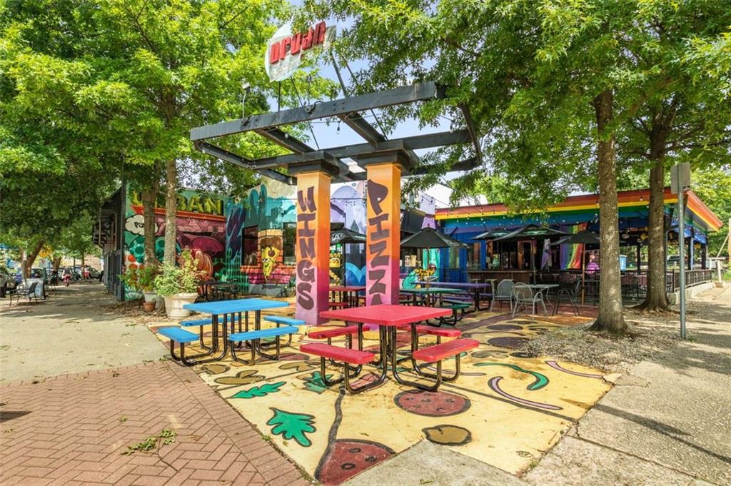 244 Locust Street #B, Atlanta, Georgia image 37