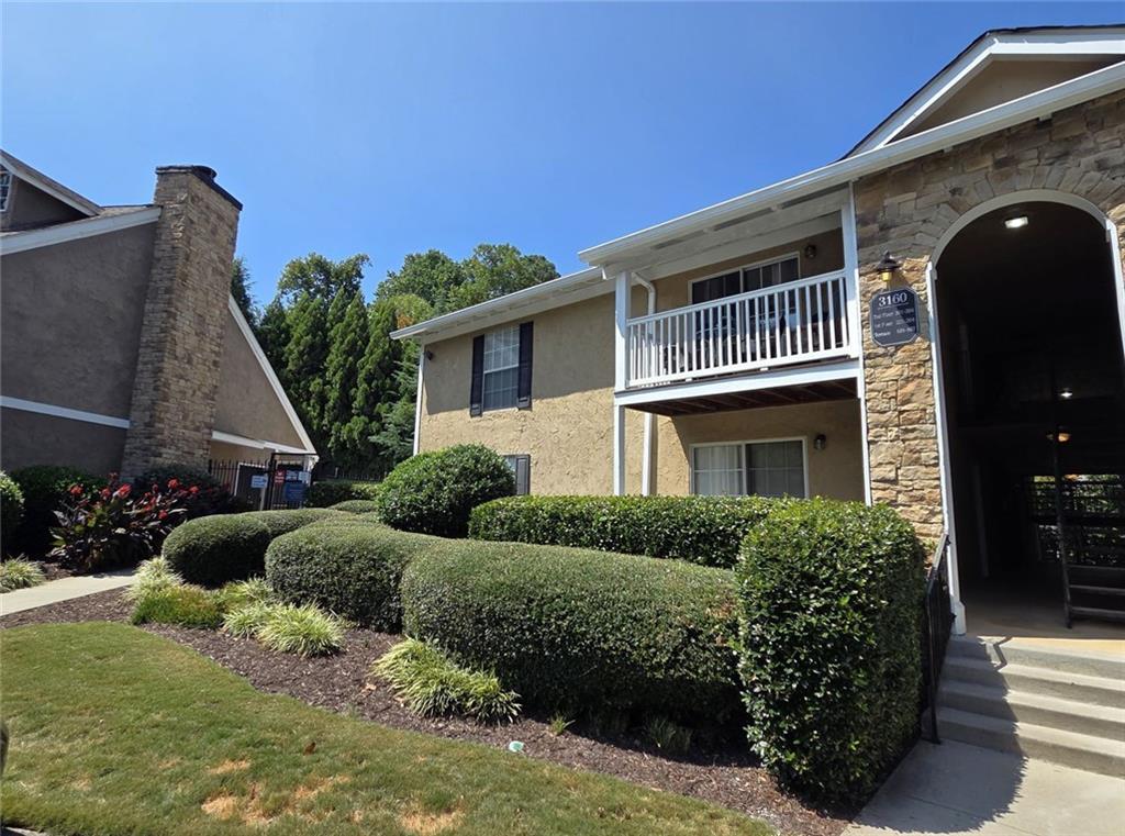 3160 Seven Pines Court 302