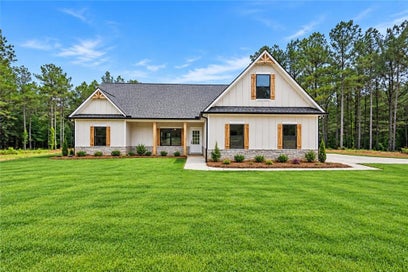 509 School Road Dallas GA 30132