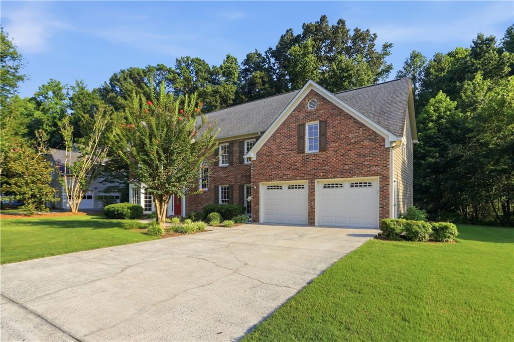 2416 Westport Circle SW