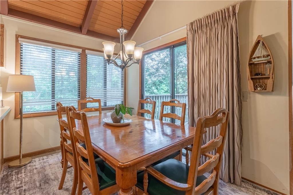 135 Wolfscratch Drive