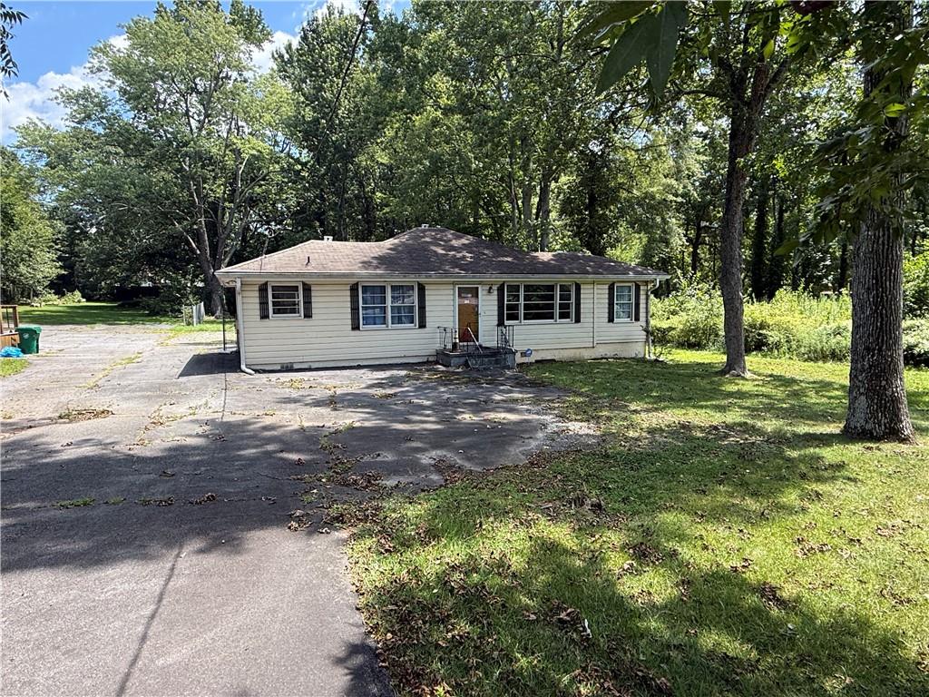 2285 Brockett Rd, Tucker, GA 30084
