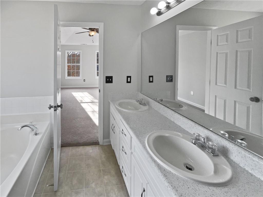 3170 Victoria Ridge Court, Loganville, Georgia image 14