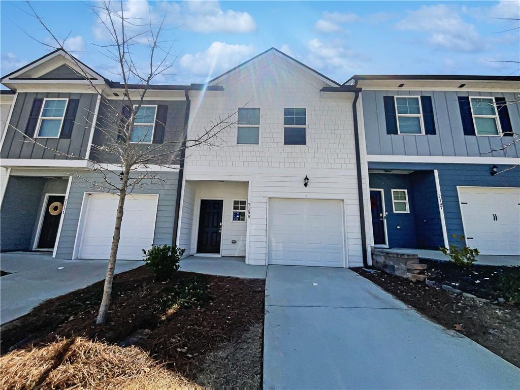 7109 Gladstone Circle, Lithonia, Georgia image 1