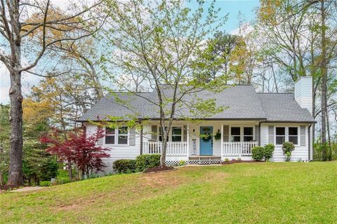 Homes For Sale - 1501 Olde Mill Court<br/> Marietta, GA 30066