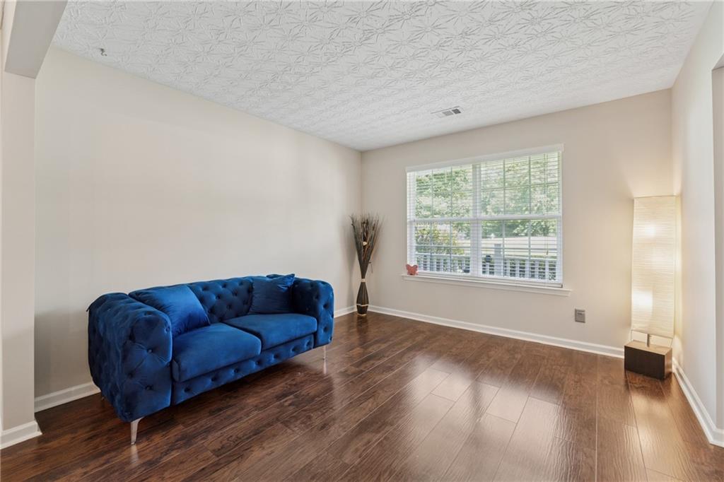 27 Waterbury Way