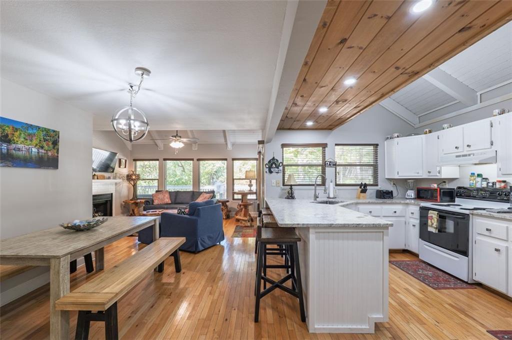 259 DACH BRUECKE GASSE