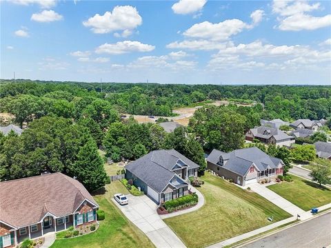 A home in Dacula