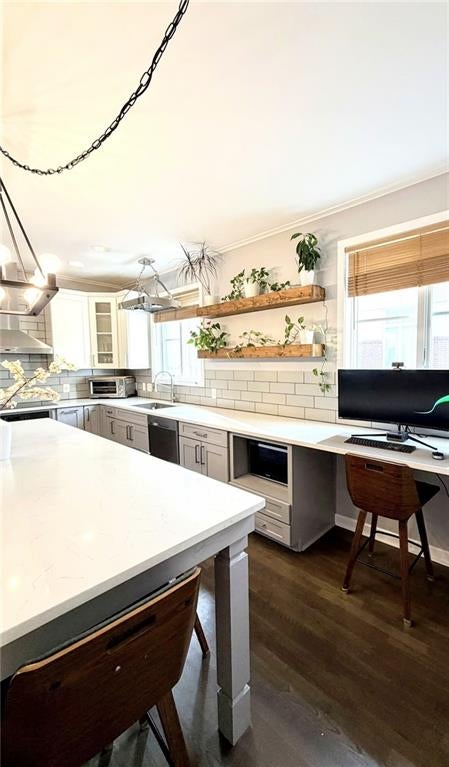 401 10th Street NW C208