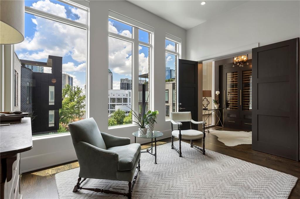 1301 Peachtree Street NE 5G