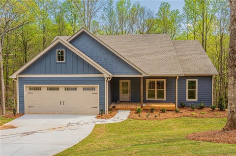 Homes For Sale - 135 Rocky Branch Drive<br/> Lumpkin County, Murrayville, GA 30564