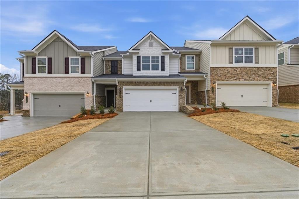 1194 PARK CENTER Circle