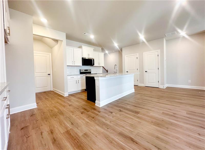 2407 Malster Lane, Lawrenceville, Georgia image 8