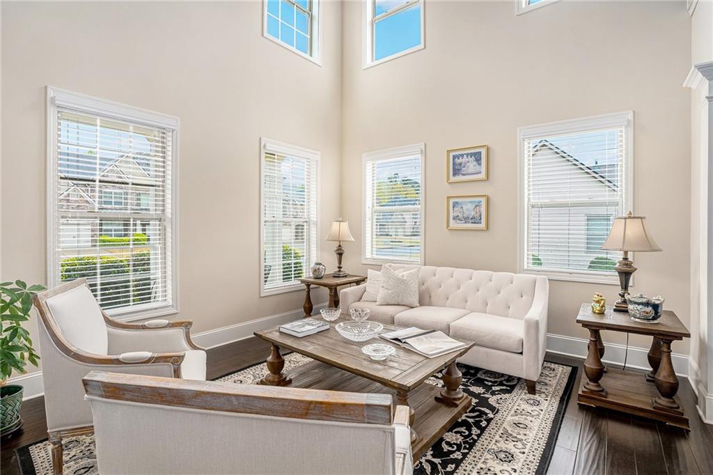 606 Discovery Court