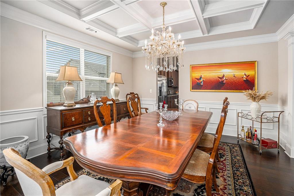 606 Discovery Court