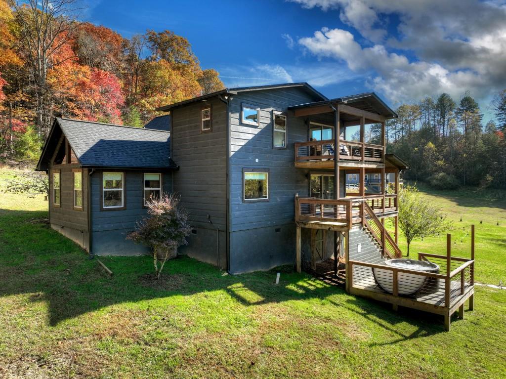 89 High Meadows Court