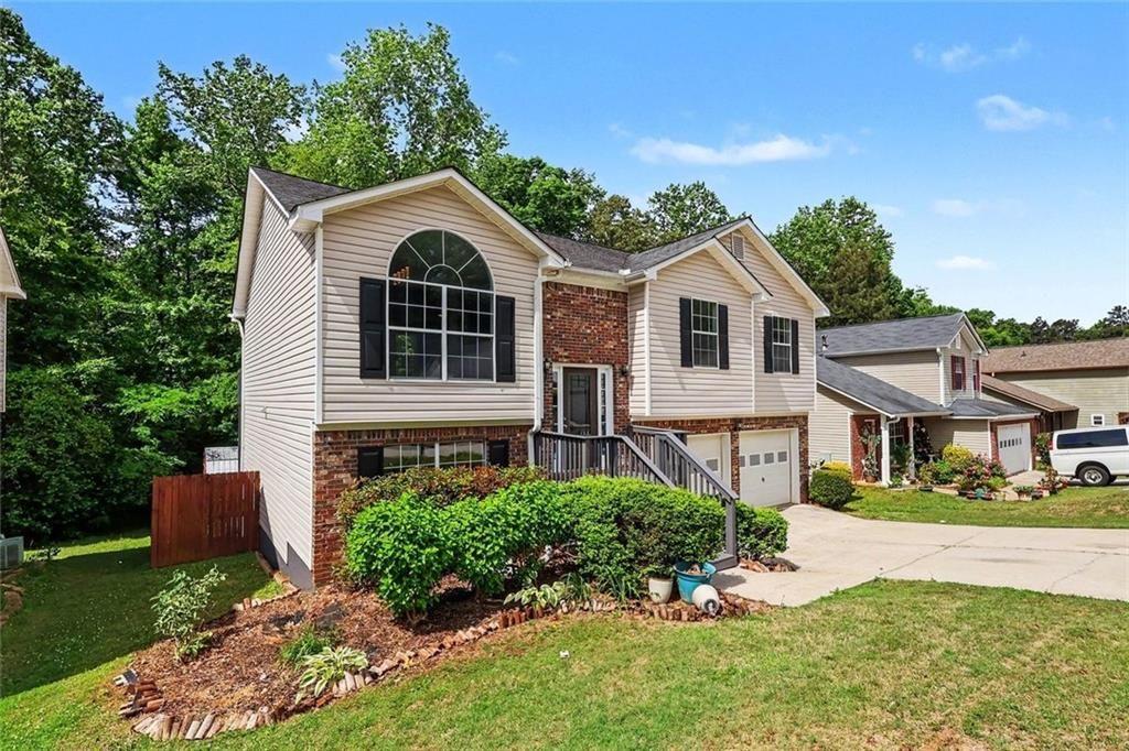 5687 Wellborn Oaks Court