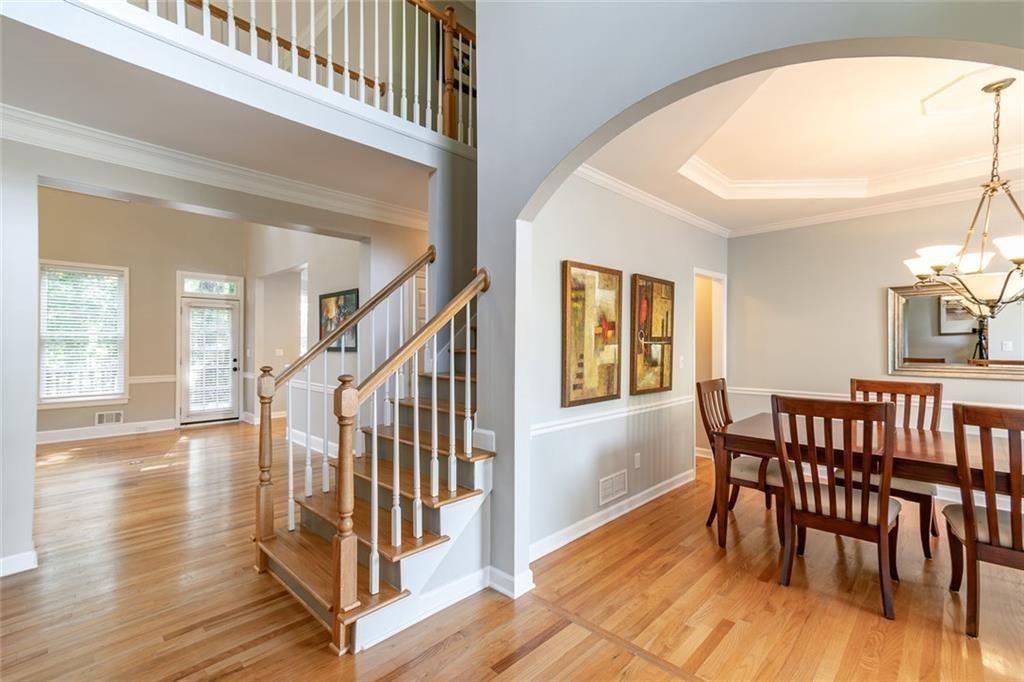 WELLESLEY UNIT V-A - Residential Lease