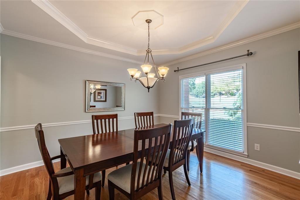 WELLESLEY UNIT V-A - Residential Lease