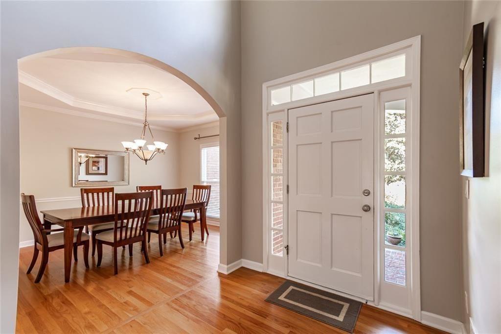 WELLESLEY UNIT V-A - Residential Lease