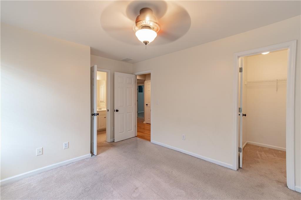 WELLESLEY UNIT V-A - Residential Lease