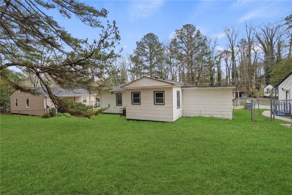 3675 Bunker Hill Drive SW