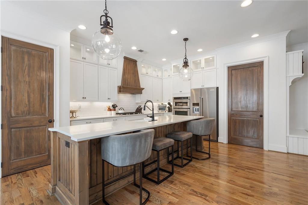 Mountain Walk - Residential Lease