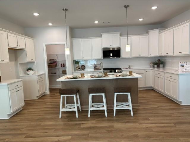 149 English Barn Way