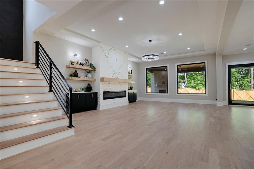 1613 Azalea Drive