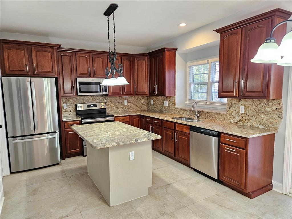 Madison Woods - Residential Lease
