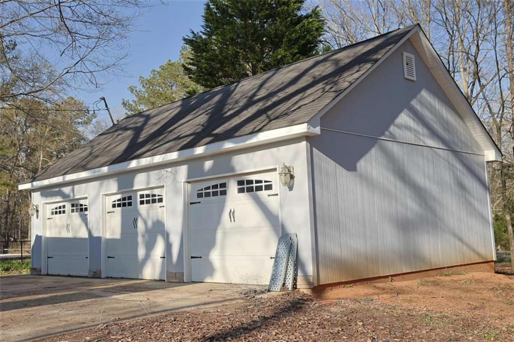 75 Price Drive, Locust Grove, Georgia image 3