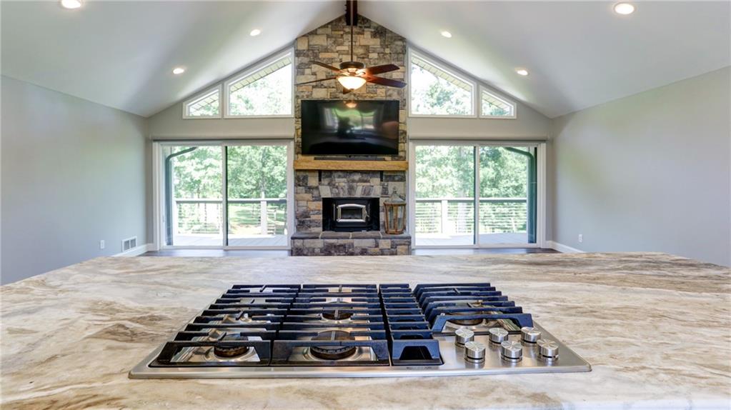 6632 Mountain Meadow Drive