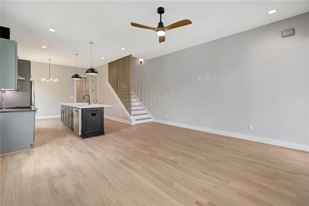 450 Connally Street SE
