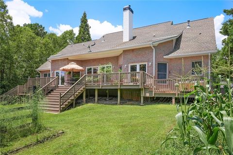 A home in Dawsonville