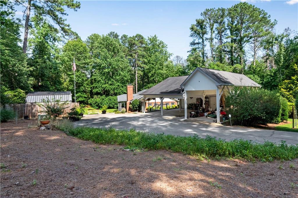 435 Old Holly Road