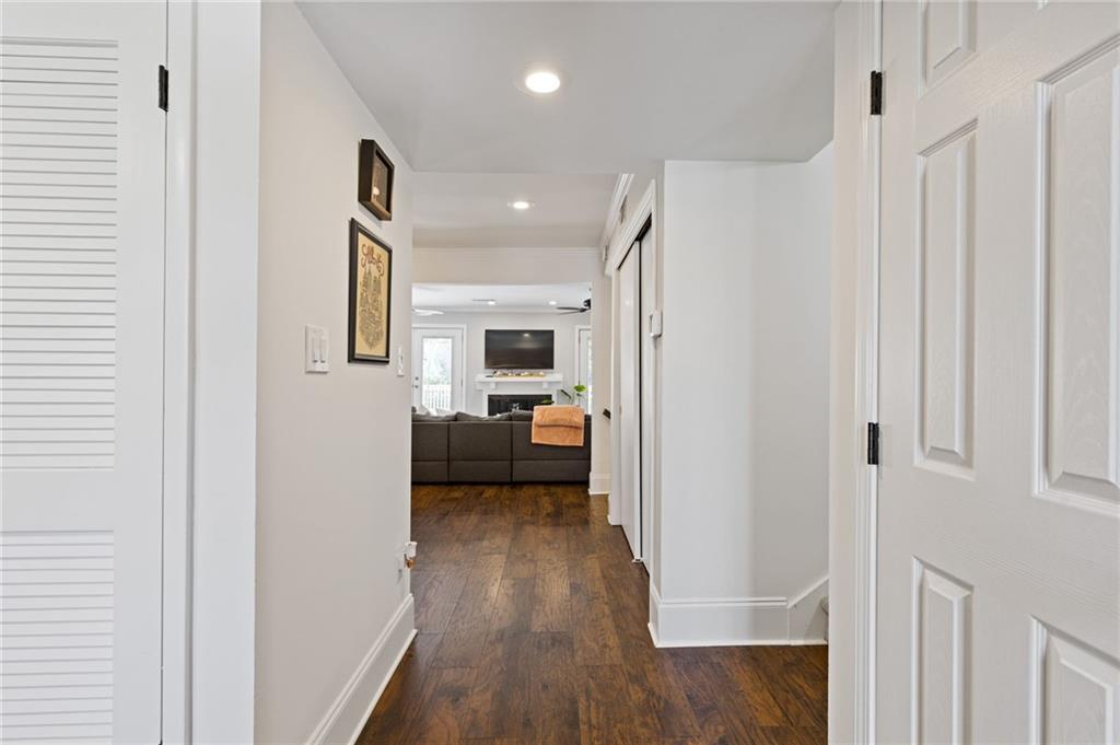 1206 Druid Knoll Drive NE