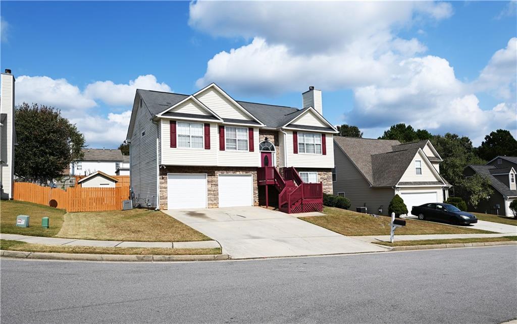 816 Lorraine Lane