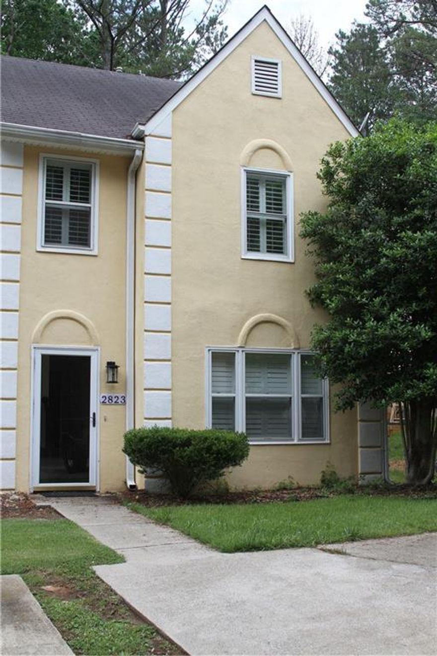 This privately owned and fully renovated townhome offers the perfect blend of modern style, comfort, and convenience-ideal for young professionals, graduate students, or roommates seeking a high-quality rental in an up-and-coming part of Marietta. Located just minutes from I-75, Kennesaw State University, and Marietta Square, the home offers quick access to Atlanta while maintaining a peaceful, residential feel. The quiet, walkable neighborhood is perfect for those who value both privacy and proximity to shopping, dining, and entertainment. From top-to-bottom renovations to premium appliances and finishes, this property is move-in ready and thoughtfully designed for comfortable, low-maintenance living.