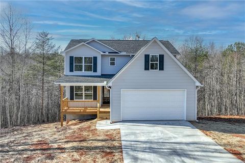 A home in Mount Airy