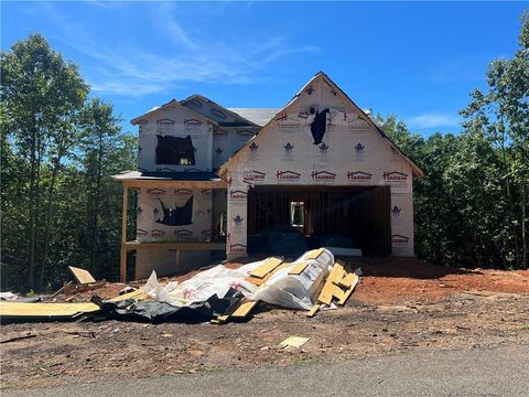 A home in Mount Airy