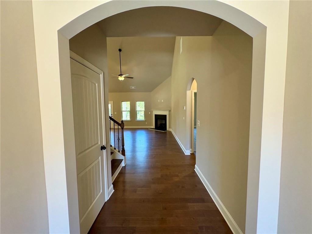 1036 Lakeview Oaks Court