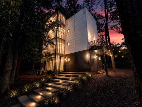 Photo of 5724 Kayron Drive, Atlanta, GA 30328 (MLS # 7820490)
