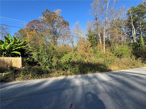 Vacant Land For Sale - 1628 Pendley Drive<br/> Austell, GA 30168