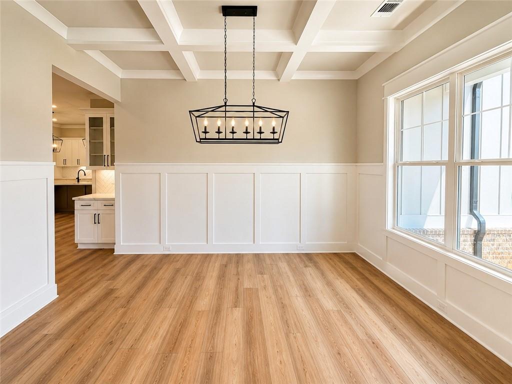 3983 MEADOWLAND Drive
